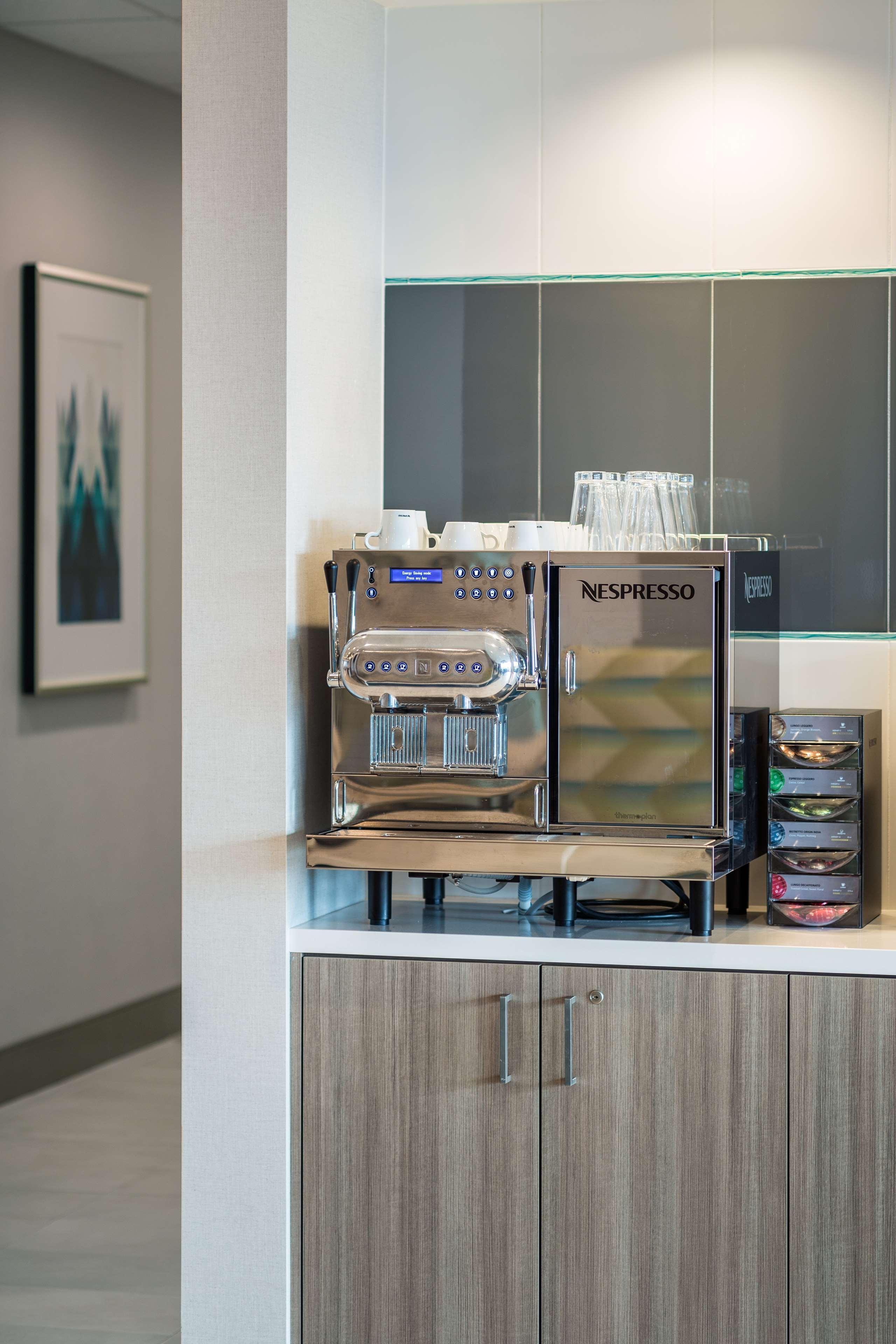 Best Western Premier Hotel At Fisher'S Landing Vancouver Zewnętrze zdjęcie