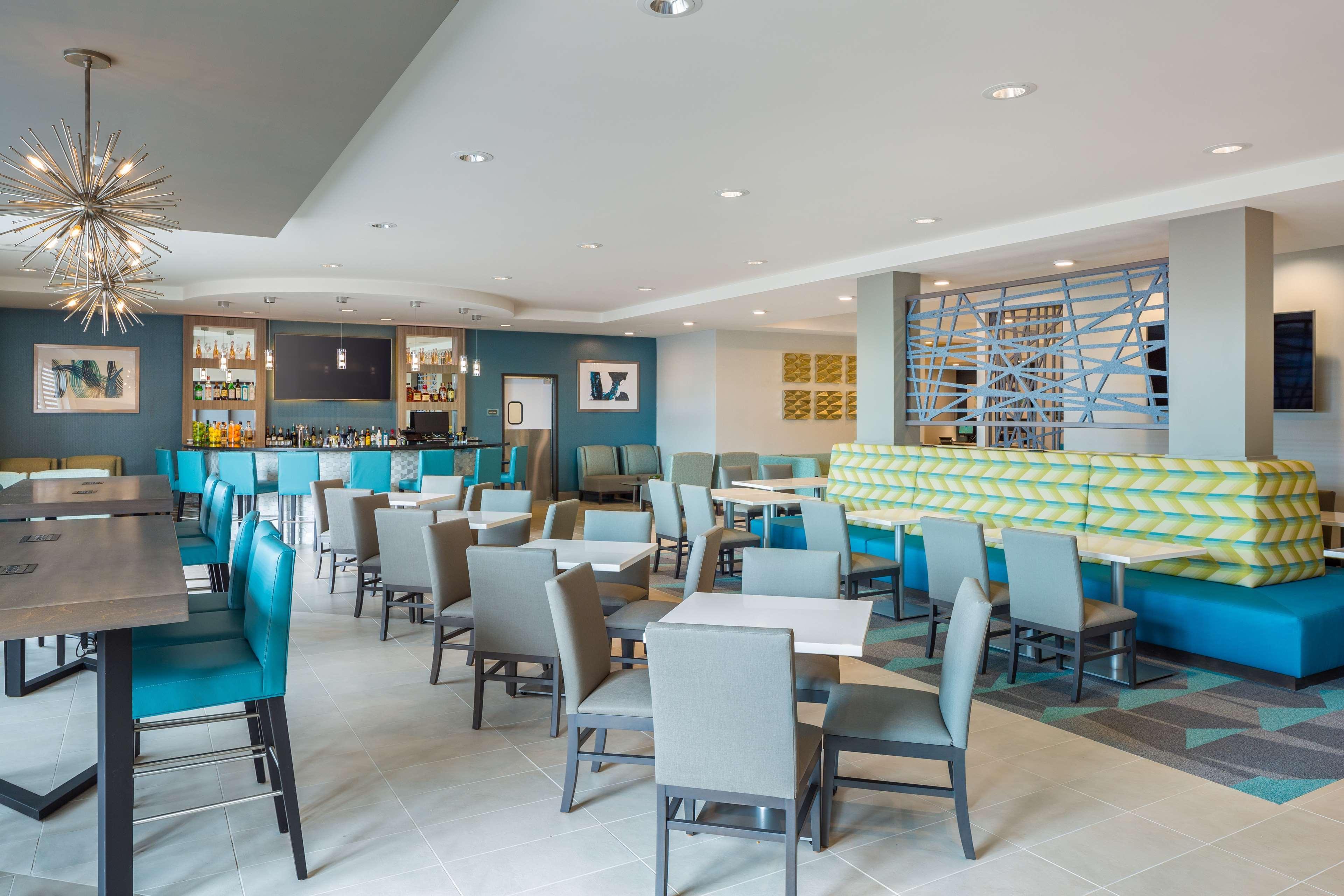 Best Western Premier Hotel At Fisher'S Landing Vancouver Zewnętrze zdjęcie